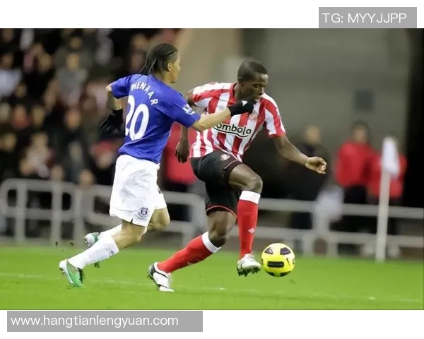 足球明星与瑜伽完美结合的精彩瞬间图片欣赏与分享