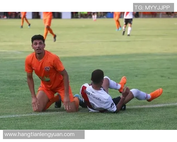 专访吴静揭秘足球成功背后的秘密与策略分享